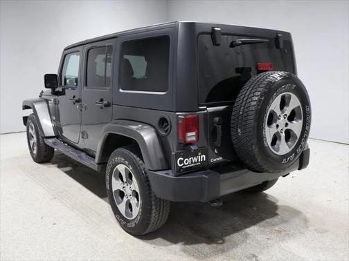 2018 Jeep Wrangler JK Unlimited Sahara