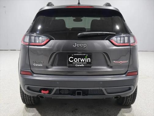 2022 Jeep Cherokee Trailhawk