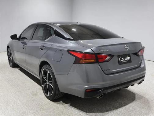 2023 Nissan Altima SR Intelligent AWD