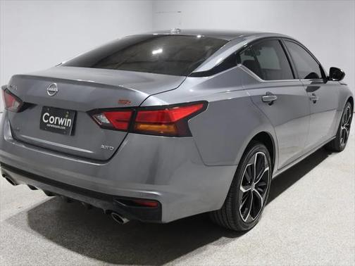 2023 Nissan Altima SR Intelligent AWD