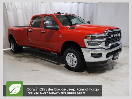 Flame Red Clearcoat 2026 RAM 3500 Tradesman Crew Cab 4x4 8' Box