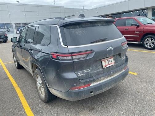 2021 Jeep Grand Cherokee L Laredo