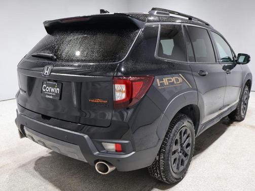 2023 Honda Passport AWD TrailSport