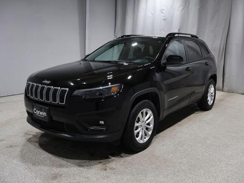 Diamond Black Crystal Pearlcoat 2022 Jeep Cherokee Latitude Lux
