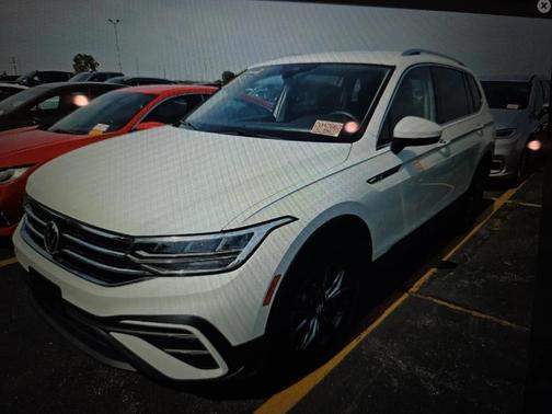 2024 Volkswagen Tiguan 2.0T SE 4MOTION
