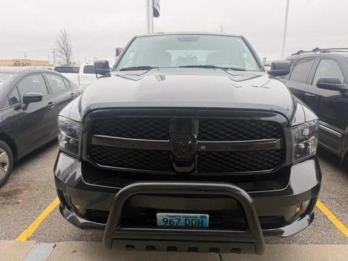 2017 RAM 1500 Tradesman/Express