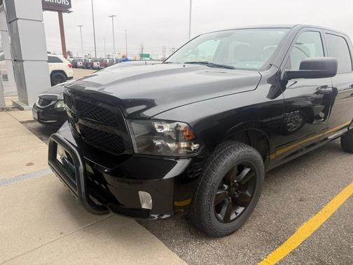 2017 RAM 1500 Tradesman/Express