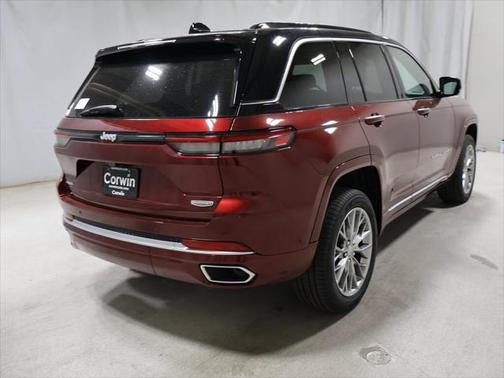 2025 Jeep Grand Cherokee Summit