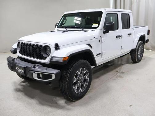 2026 Jeep Gladiator Sahara 4x4