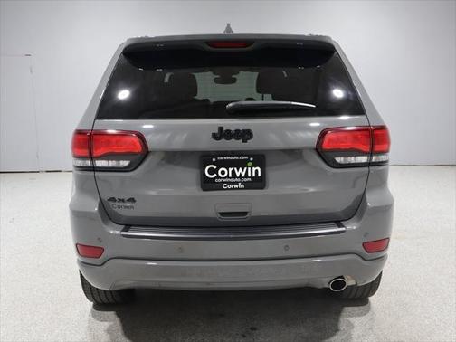 2022 Jeep Grand Cherokee Laredo