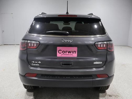 2024 Jeep Compass Latitude Lux