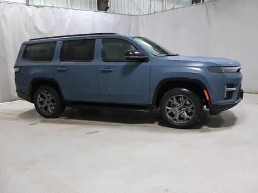 2026 Jeep Grand Wagoneer Limited Altitude 4x4