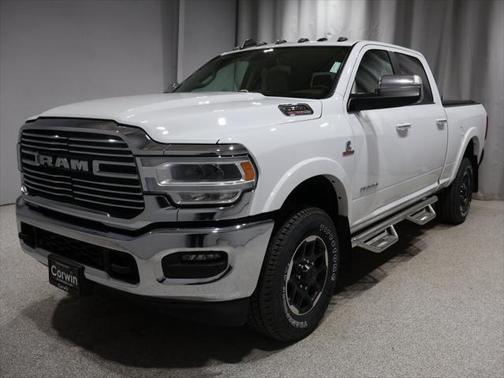 2022 RAM 2500 Laramie Crew Cab 4x4 6'4' Box