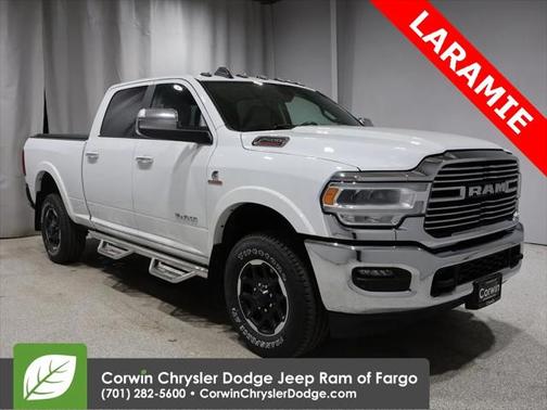 2022 RAM 2500 Laramie Crew Cab 4x4 6'4' Box