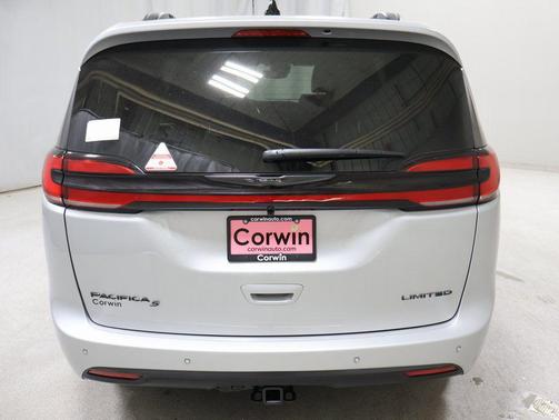 2026 Chrysler Pacifica Limited