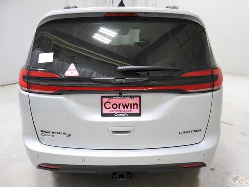 2026 Chrysler Pacifica Limited