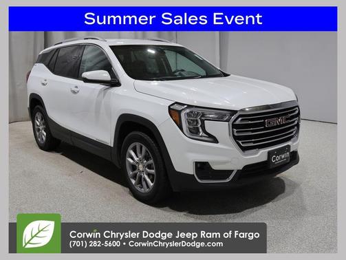 Summit White 2024 GMC Terrain SLT