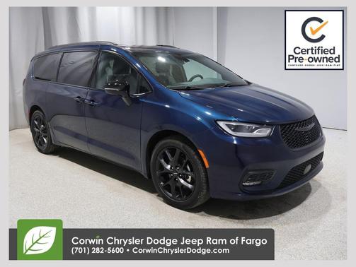 Fathom Blue Pearlcoat 2025 Chrysler Pacifica Limited