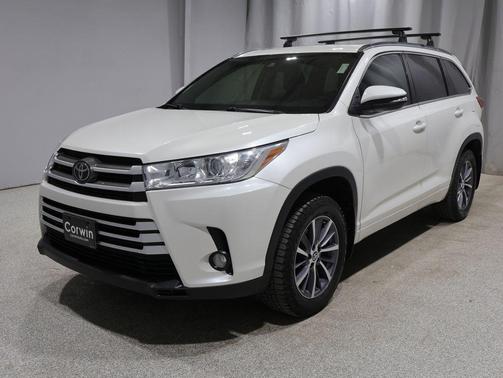 Blizzard Pearl 2018 Toyota Highlander XLE