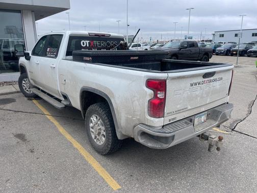 Summit White 2024 Chevrolet Silverado 3500 LT