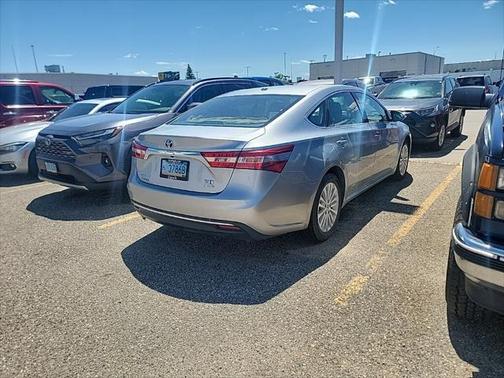 2015 Toyota Avalon Hybrid XLE Touring