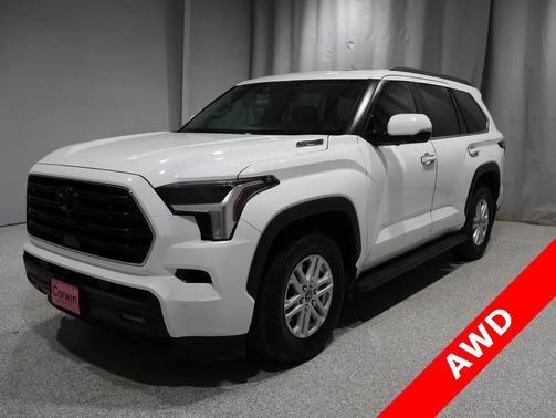 2024 Toyota Sequoia SR5