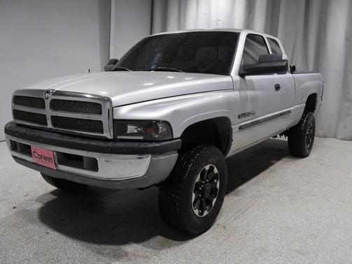 2001 Dodge Ram 2500 Base
