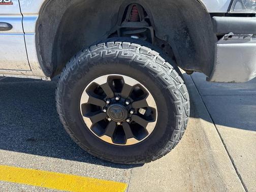 2001 Dodge Ram 2500 Base
