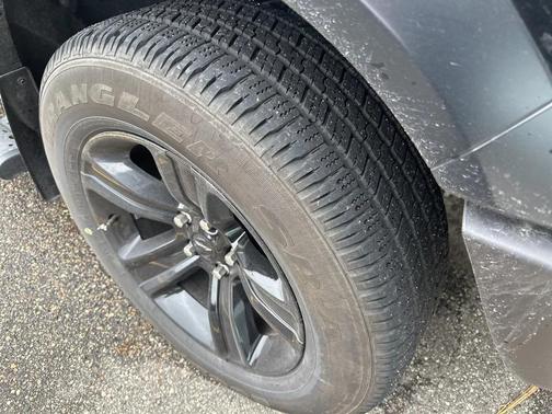 2024 RAM 1500 Classic SLT