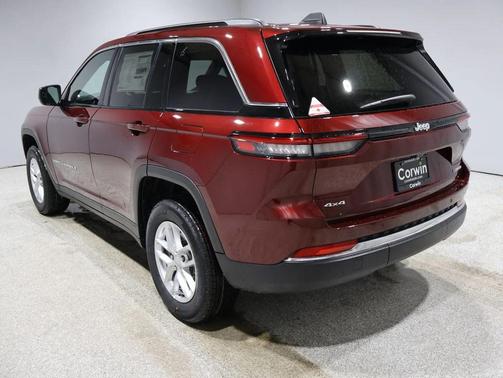 Velvet Red Pearlcoat 2026 Jeep Grand Cherokee Altitude