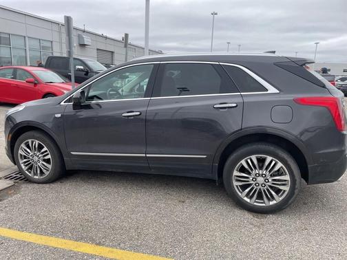 2017 Cadillac XT5 Premium Luxury