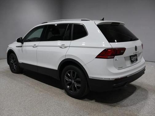 2024 Volkswagen Tiguan 2.0T SE 4MOTION