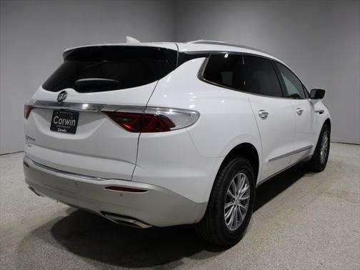 2024 Buick Enclave Essence AWD