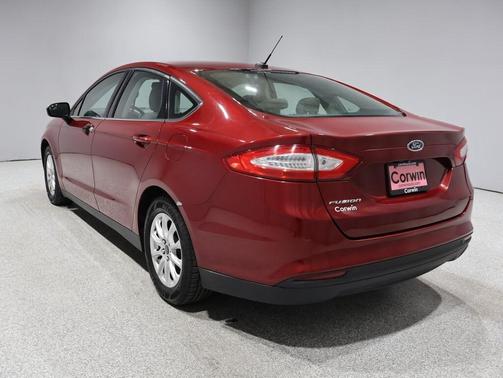 2016 Ford Fusion S