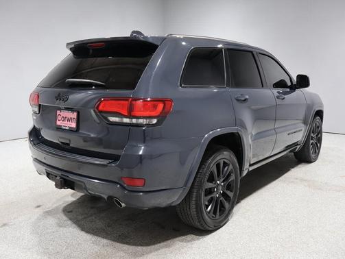 2017 Jeep Grand Cherokee Altitude