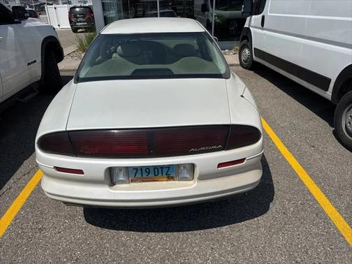 1999 Oldsmobile Aurora Base