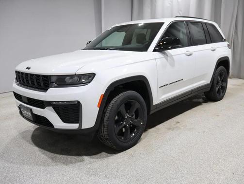 Bright White Clearcoat 2026 Jeep Grand Cherokee Limited