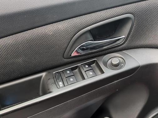 2013 Chevrolet Cruze 1LT