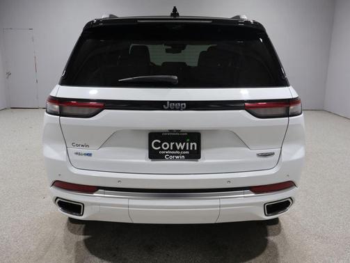 Bright White Clearcoat 2022 Jeep Grand Cherokee 4xe Summit Reserve