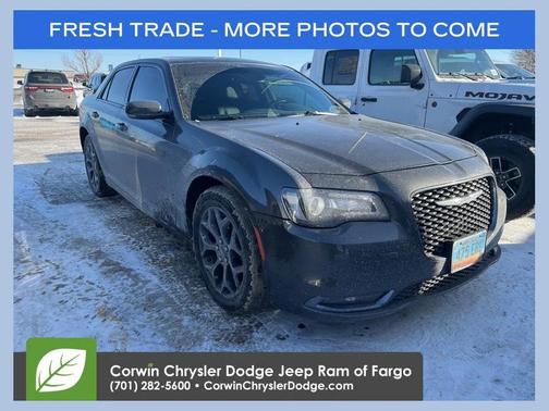 2018 Chrysler 300 S