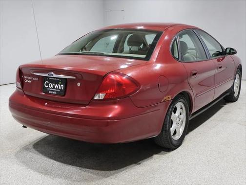 2003 Ford Taurus