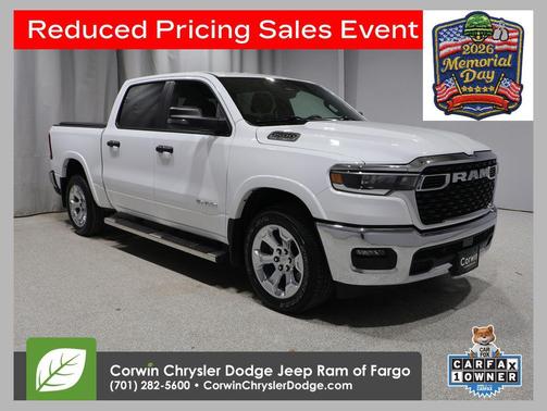 Bright White Clearcoat 2025 RAM 1500 Big Horn/Lone Star