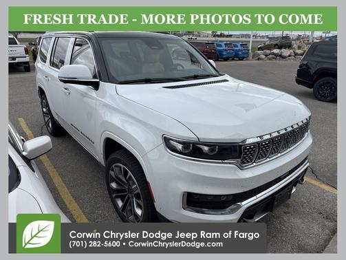 Bright White Clearcoat 2022 Jeep Grand Wagoneer Series III 4x4