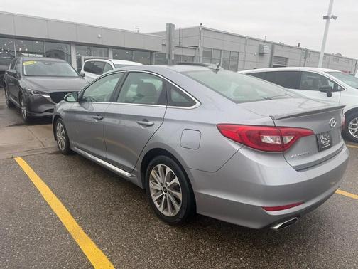 2015 Hyundai SONATA Sport