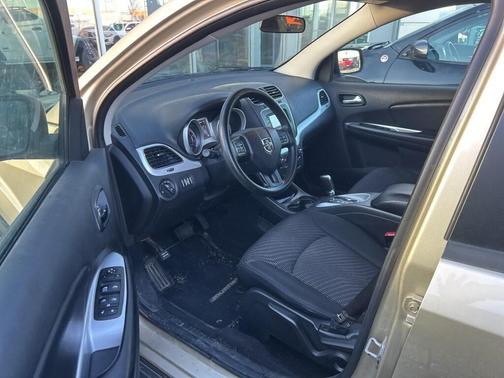 2011 Dodge Journey Mainstreet