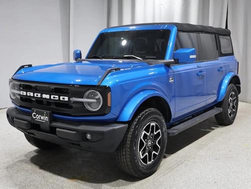 2022 Ford Bronco Outer Banks