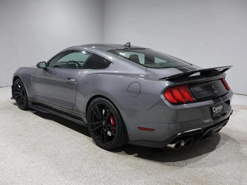 2021 Ford Shelby GT500 Base