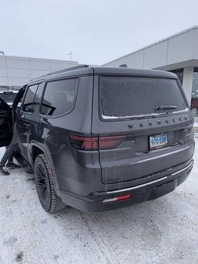 2023 Jeep Wagoneer Series II Carbide 4x4