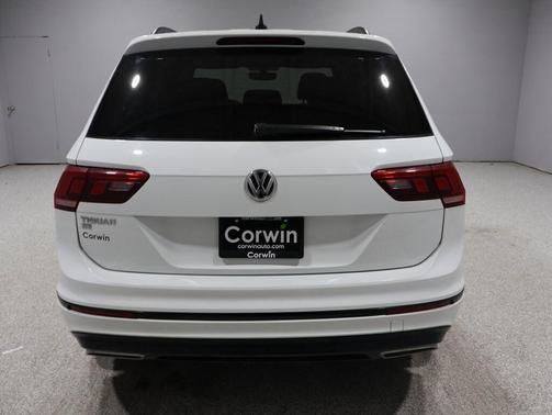 2020 Volkswagen Tiguan 2.0T SE R-Line Black