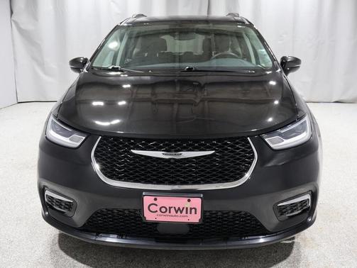 2021 Chrysler Pacifica Touring